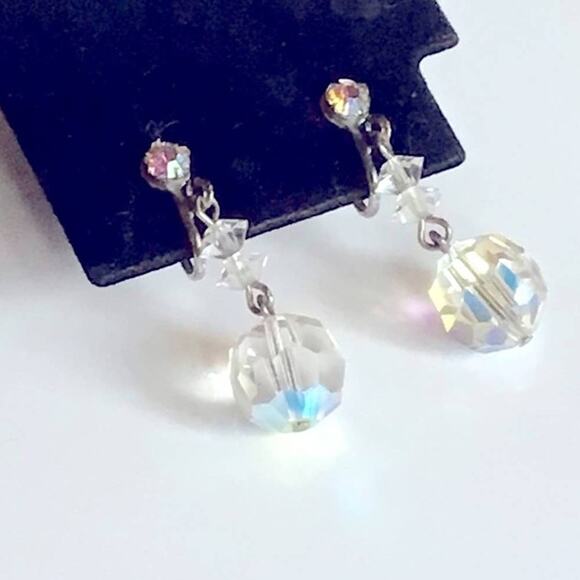 American Vintage GLASS EARRINGS Aurora Borealis Crystal Dangle Silver Screw Back - Picture 2 of 4